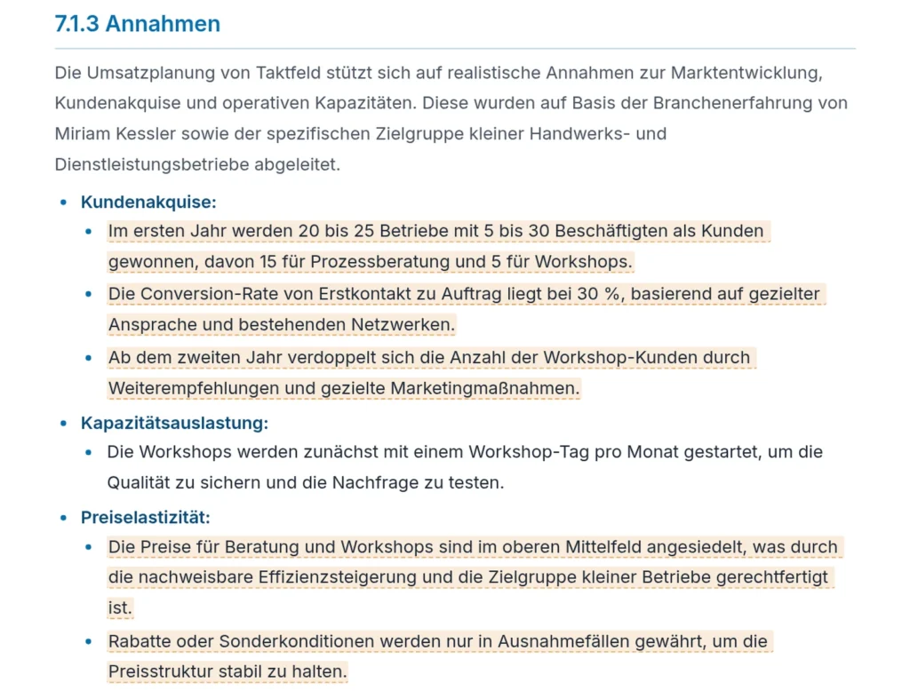 Editor im Businessplantool: Kapitel Annahmen mit hervorgehobenen Sätzen, die die KI als Annahme markiert hat (Beispielplan)